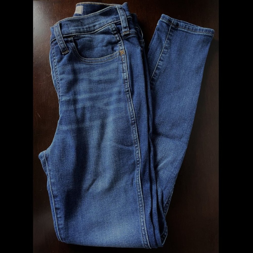 Madewell | 10" Roadtripper Skinny Jeans | Medium Wash | Size 26